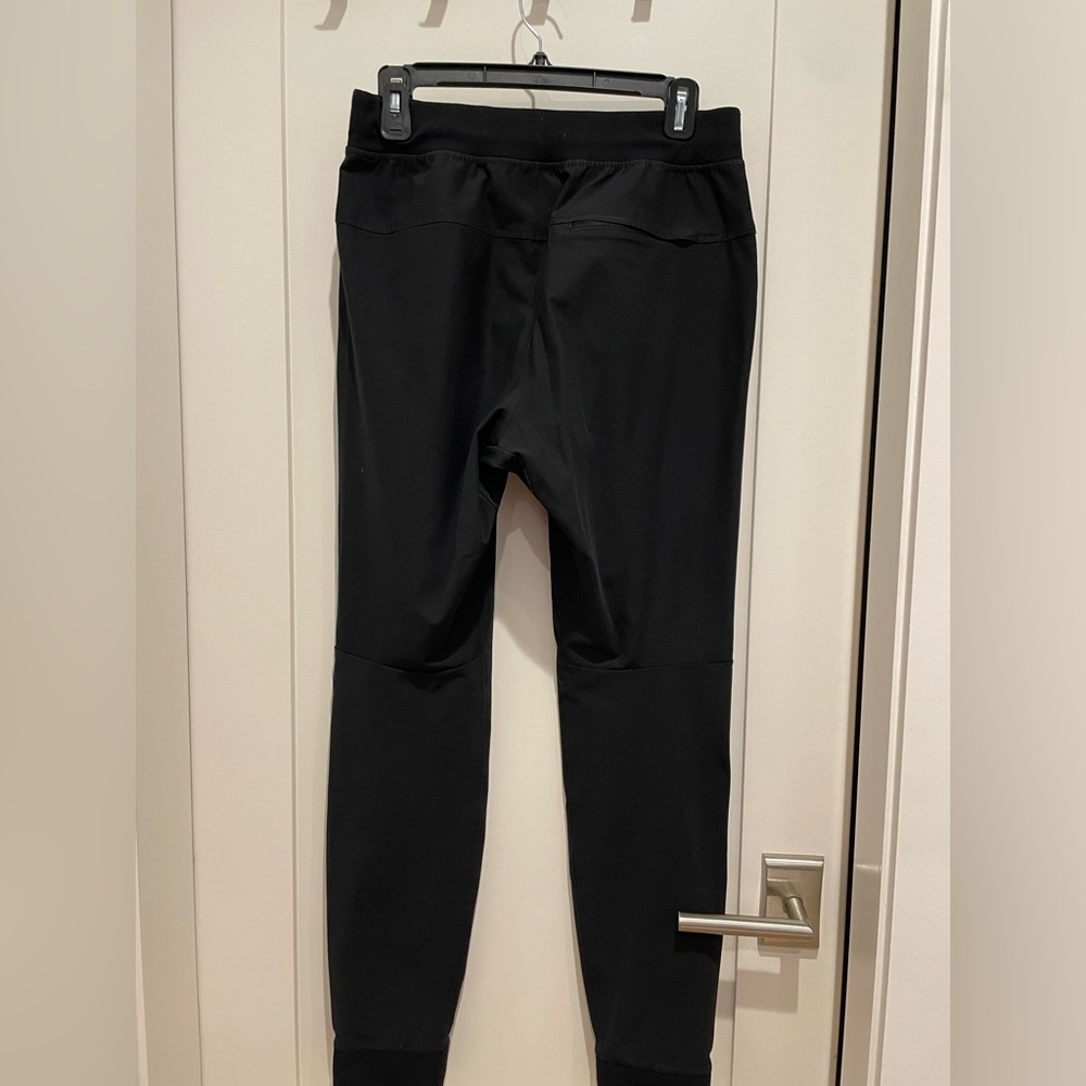 Men's Lululemon ABC Black Jogger Pants - Picture 4 of 6